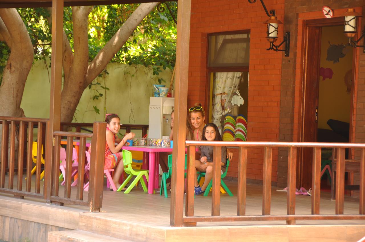 Club Boran Mare Beach Kemer Exterior photo